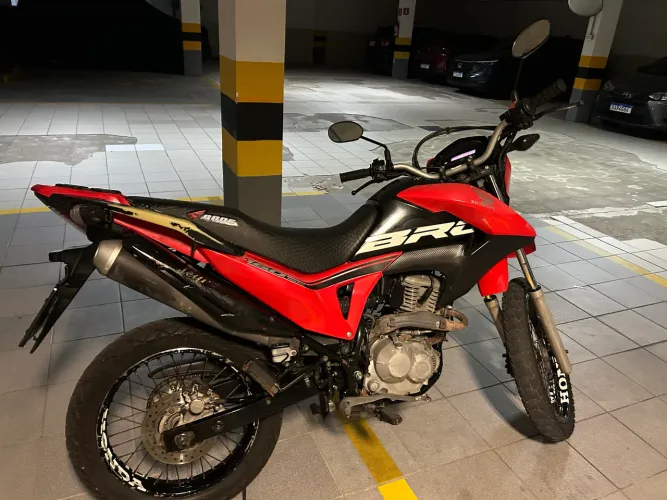 HONDA BROS 2019 até 18x no cartão 
