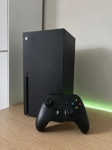 XBOX SÉRIES X 1TB | Controle e cabos originais