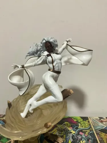 Estátua Tempestade X-men Iron Studios Bds Art Scale 1/10 (Usado)