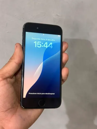 iPhone SE 2020