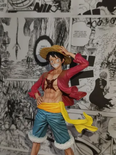 OPORTUNIDADE | Action Figure Luffy (Grande Porte)