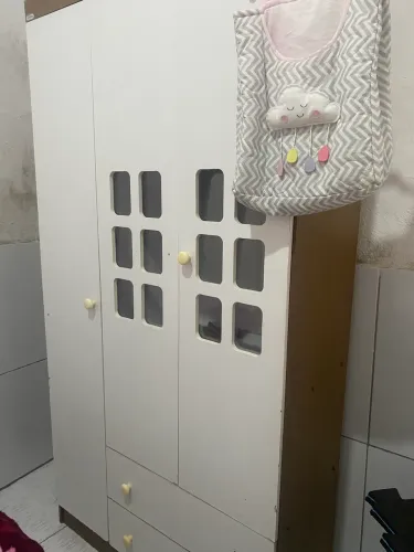Guarda roupa