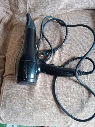 Vendo secador de cabelo e prancha Britânia