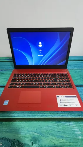Notebook Vaio FIT15s i5 8GB 1128GB SSD 15.6 Win11 Vermelho