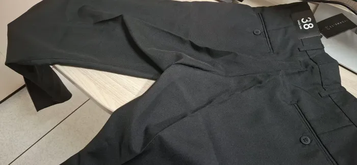Calça Social preta n° 38 e 40