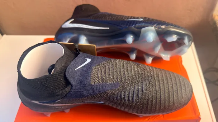 Chuteira NIKE Phantom 6 high Elite