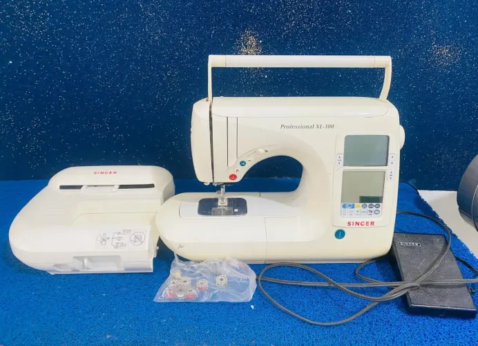 SINGER MAQUINA DE COSTURA PROFESSIONAL XL-100