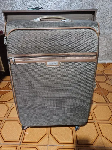 Mala de Viagem Lansay Grande com Rodinhas 360° e Cadeado TSA - Ótimo Estado