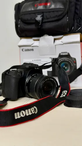 CÂMERA CANON EOS REBEL SL3