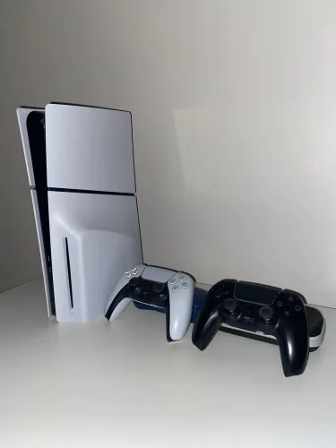 Ps5 slim com midia fisica 