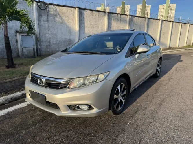 Honda Civic Sedan EXS 1.8/1.8 Flex 16V Aut. 4P 2012