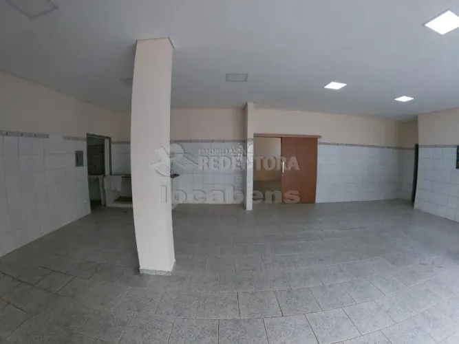 Excelente imóvel comercial em privilegiada localização e com acessibilidade no Centro