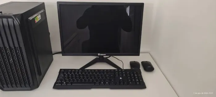 Computador Completo Intel Core i3 | SSD 256GB | 8GB RAM | Monitor LED 19" | Pronto para Us