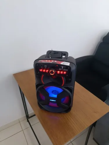 Caixa Amplificada Amvox ACA 221 II 220W - Excelente Estado