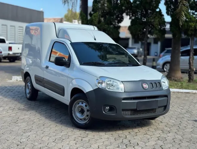Fiat Fiorino Furgão Work. Hard 1.4 Flex 8V 2P 2019