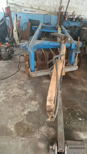 Grade Aradora
