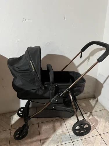 Carrinho de bebê e berço Moisés Galzerano napoli preto cobre