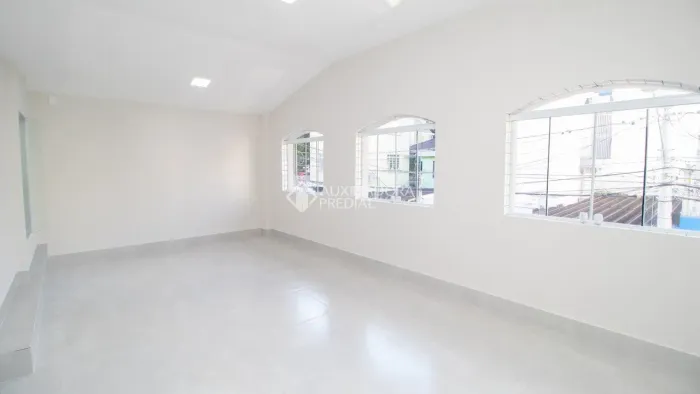 Prédio no bairro Vila Assunção