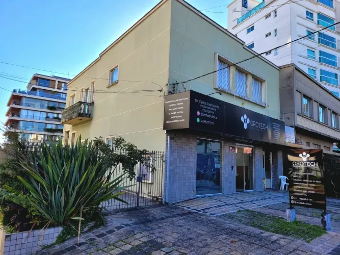 Sala comercial Ahú 100m2