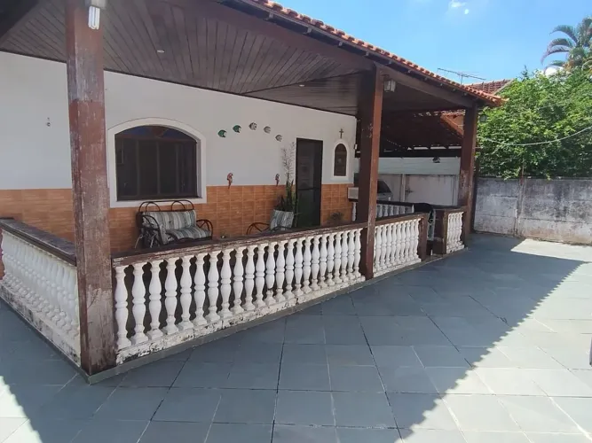 Casa com Terreno de 480 m² | Campo Grande