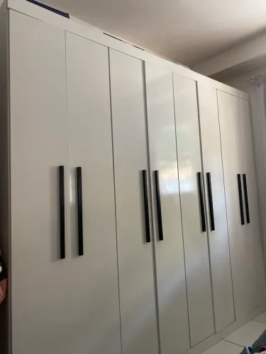 Guarda-roupa Casal 8 Portas 4 Gavetas