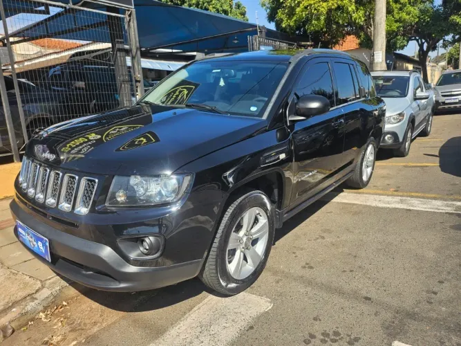Jeep Compass Sport 2.0 16V 156cv 5P 2015