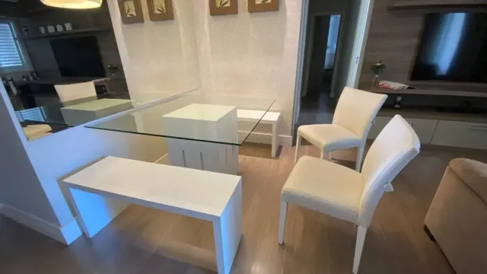 Mesa de Jantar Quadrada