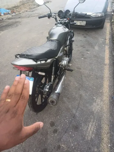 Vendo ou troco por carro do meu interesse