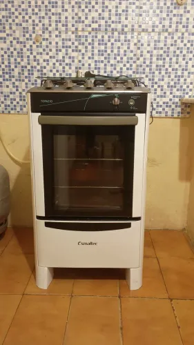 Fogão Esmaltec 4 bocas acendimento automático, semi novo - 6 meses de uso super conservado
