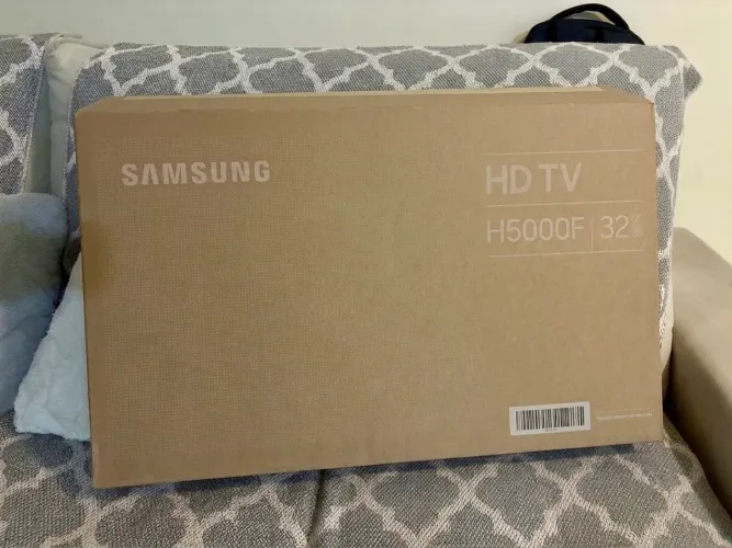 Smart TV Samsung 32? HD H5000F - Nova na Caixa