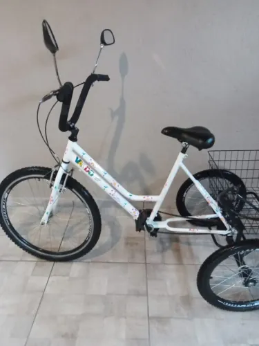 Bibicleta triciclo adulto nova