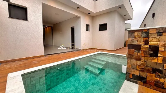 Casa Térrea de Alto Padrão com 3 Suítes, Piscina e Área Gourmet no Condomínio Pérola do Va