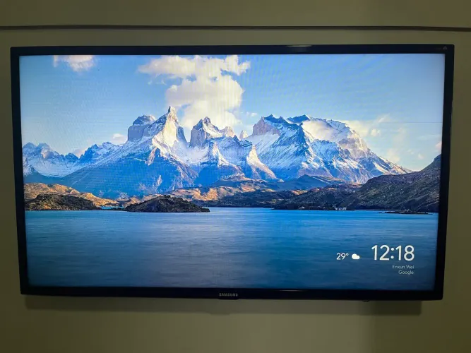 TV 40? Samsung + Chromecast