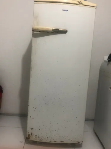 Geladeira cônsul com defeito não liga