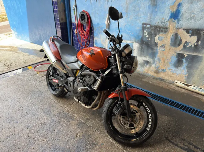 CB 600 HORNET 2007 - A LENDA