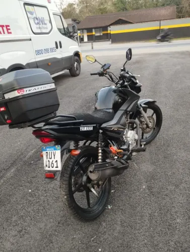 Vendo moto para trabalho e passeio