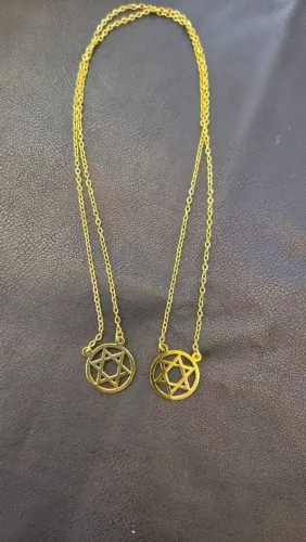 Escapulários de aço 