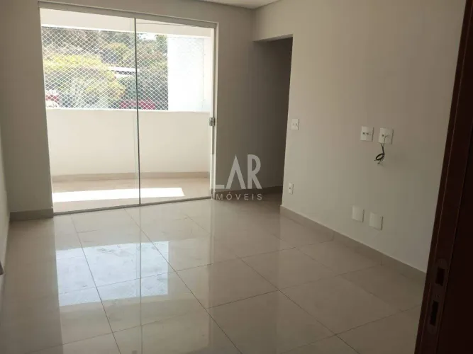 Apartamento à venda, 3 quartos, 1 suíte, 2 vagas, Serrano - Belo Horizonte/MG