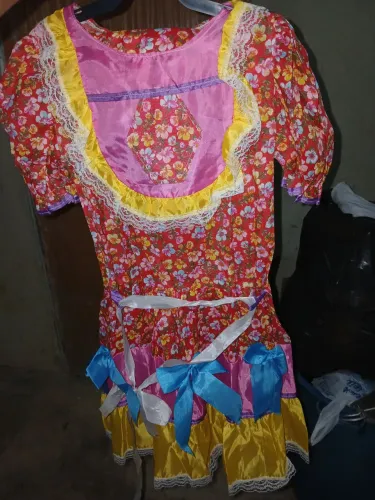 VESTIDO DE QUADRILHA INFANTIL + SHORTINHO FESTA JUNINA TAM. 10