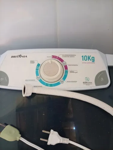 Tanquinho Britânia 10kg com bomba de dreno instalada