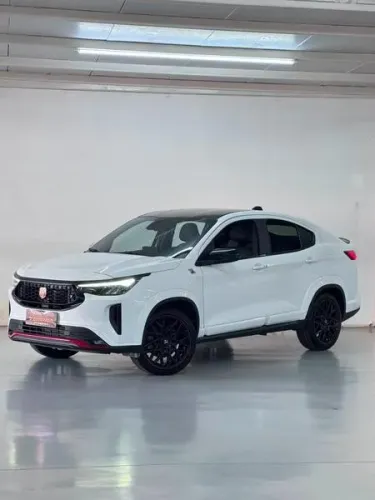 Fiat Fastback Abarth Turbo Flex 1.3 Aut. 2024