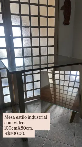 Mesa de vidro
