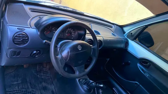 Renault Kangoo Express Hi-flex 1.6 16V 2015