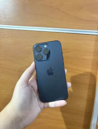 iPhone 15 PRO - 256gb