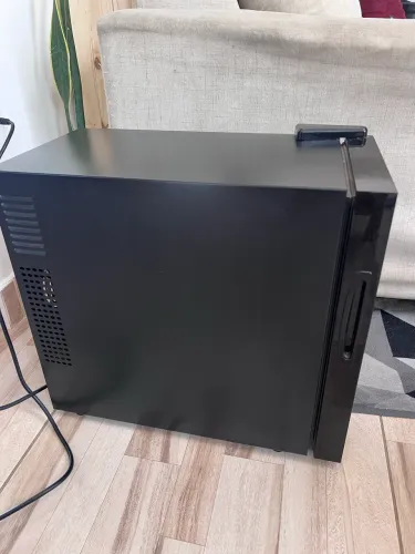 ADEGA PHILCO - R$ 400,00 PARA VENDER RÁPIDO!