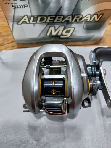 Carretilha Shimano Aldebaran MG