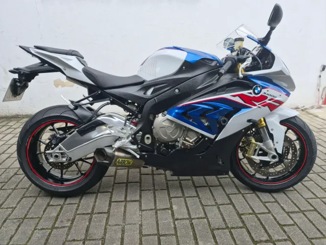 BMW S1000rr tricolor
