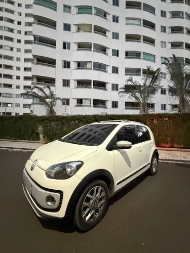 Volkswagen Up! Cross 1.0 T. Flex 12V 5P 2016