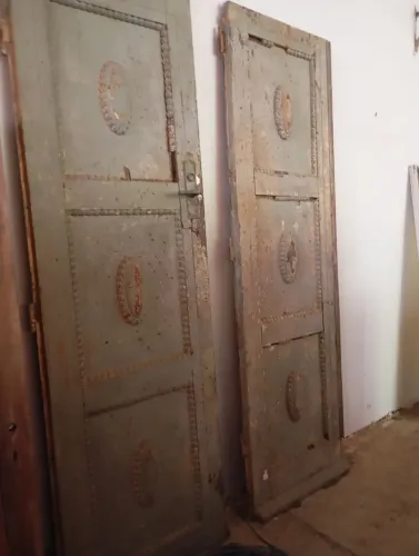 Porta antiga para  restaura de .