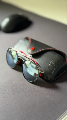 Óculos de sol Rayban X Ferrari espelhado